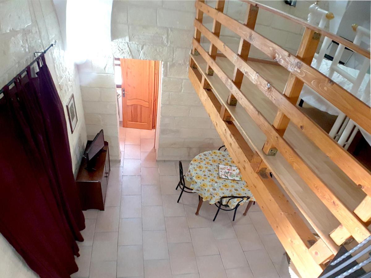 Oikia Vacanze Uggiano La Chiesa Casa Dante Dış mekan fotoğraf